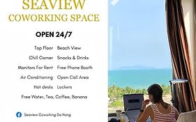 Khách sạn HomeTown Beach